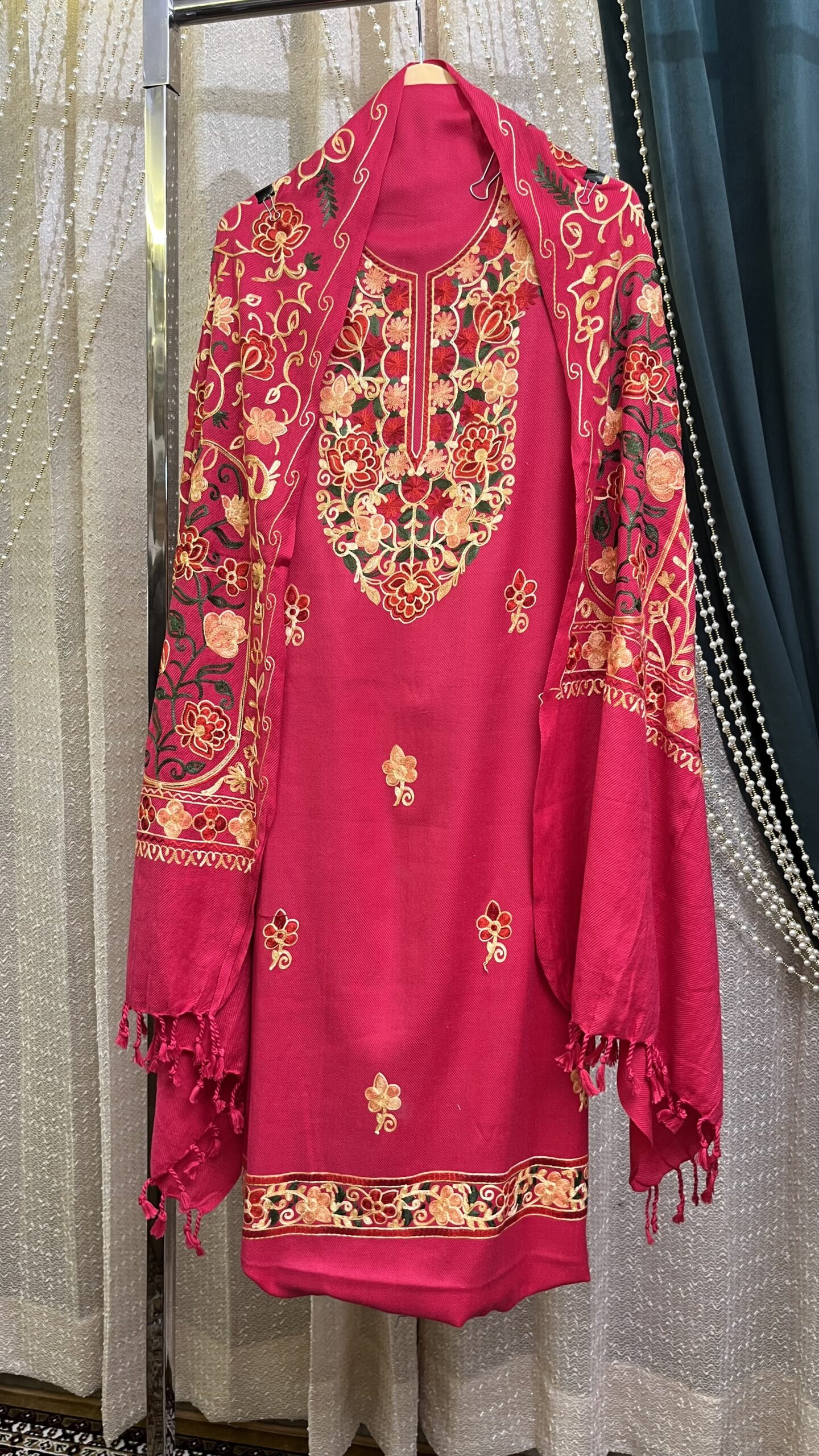 Pink Kashmiri Pashmina W028