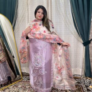 Lavender Glass Chinon W012