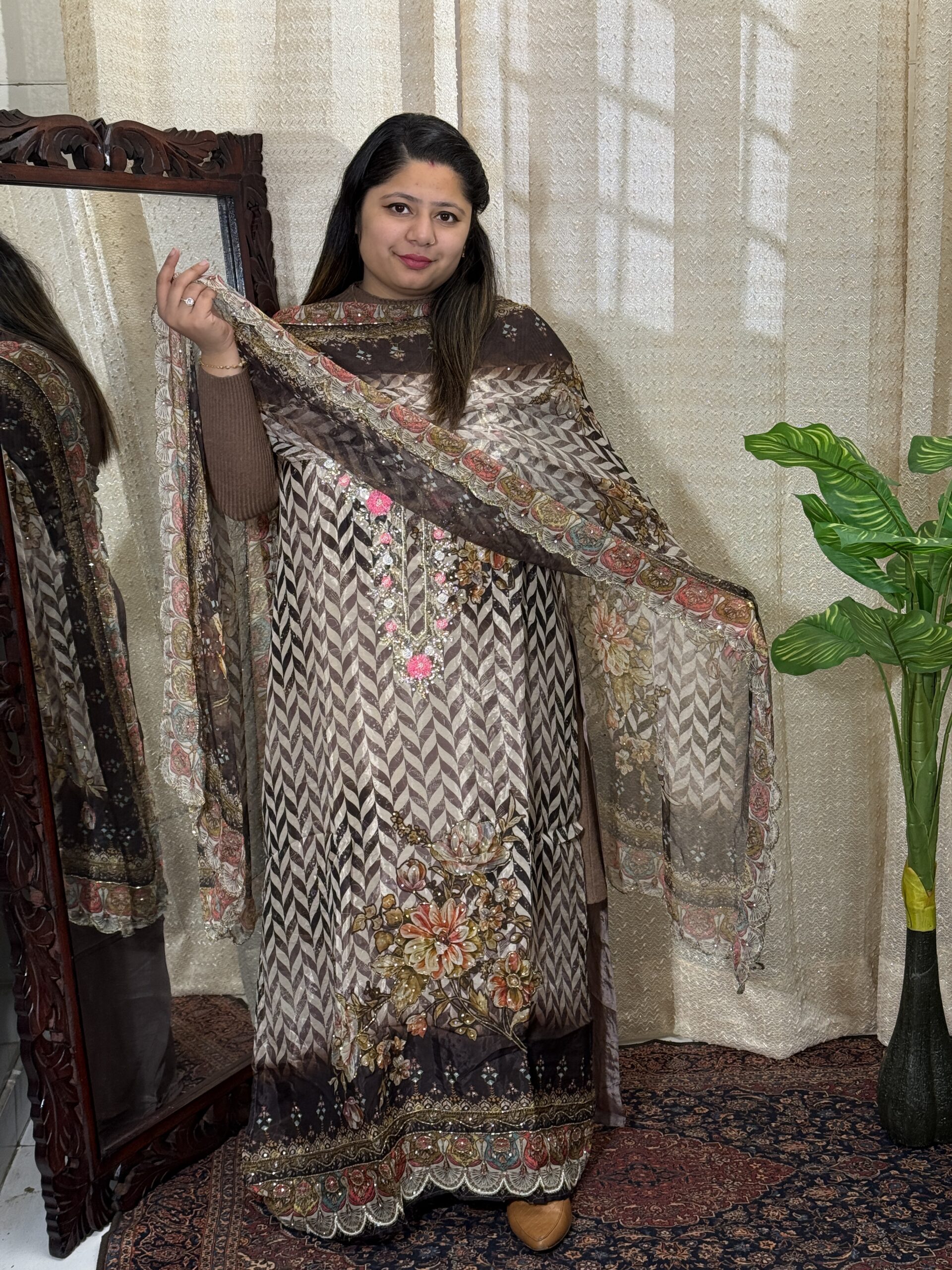 Pure Glass Fabric Partywear Suit - Image 5