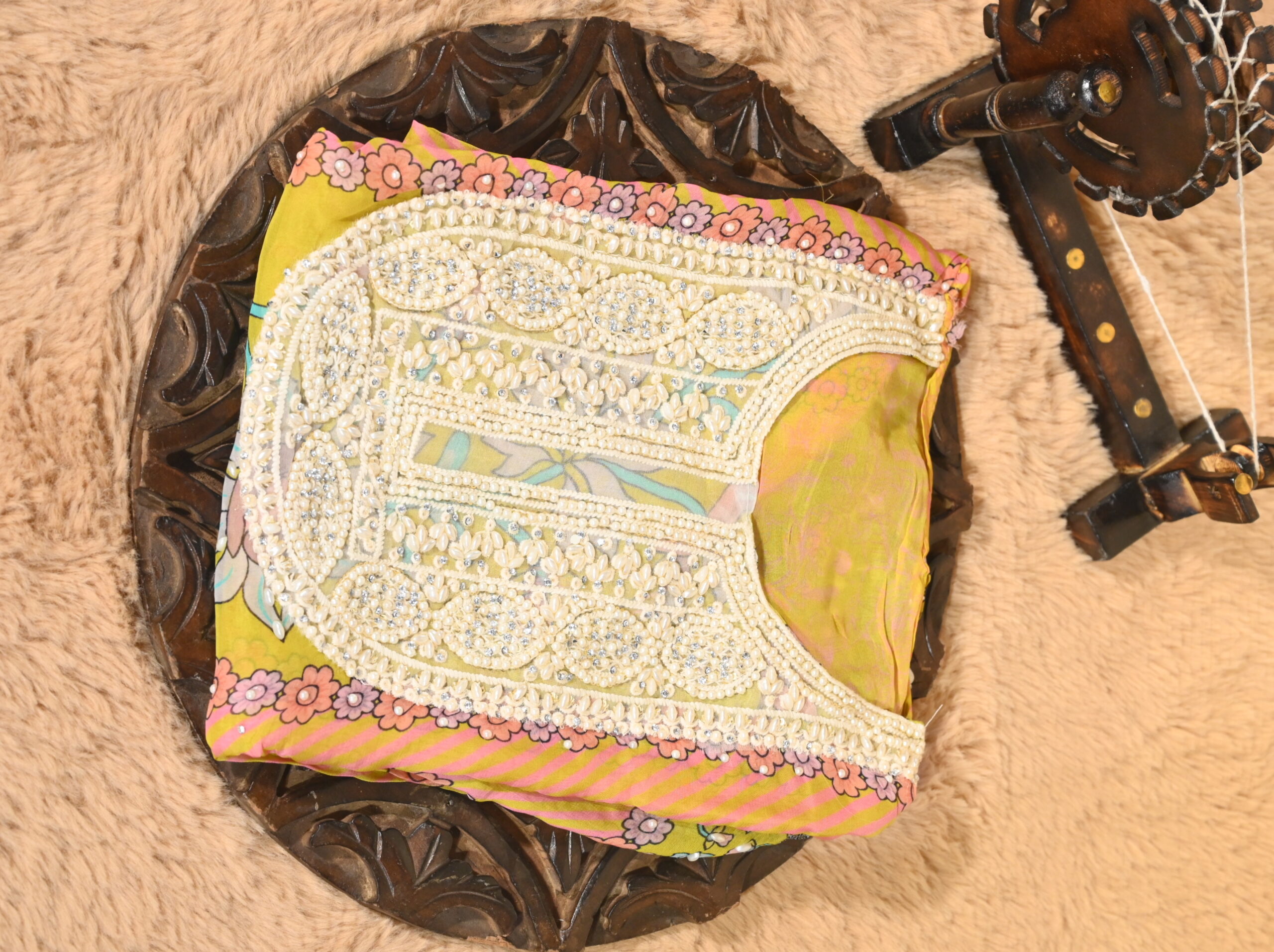 Pure Organza Floral Beauty - Image 4